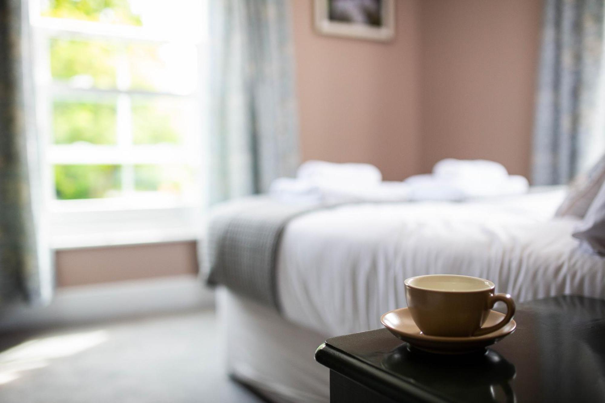 Woodfalls Inn Redlynch  Extérieur photo